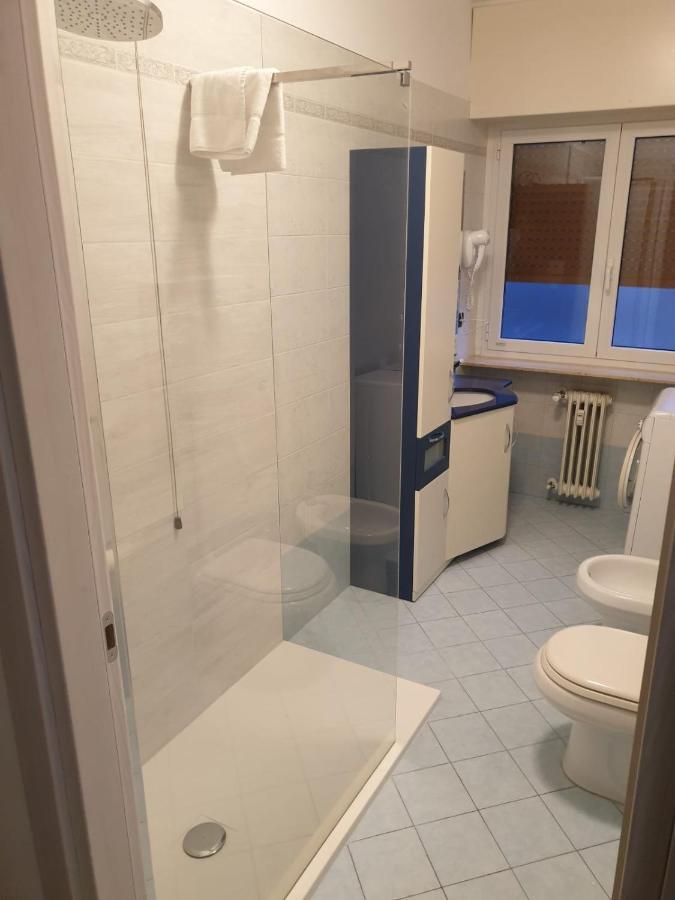 J&M House -Fronte Ospedale- Incluso Netflix E Disney Plus Udine Eksteriør bilde